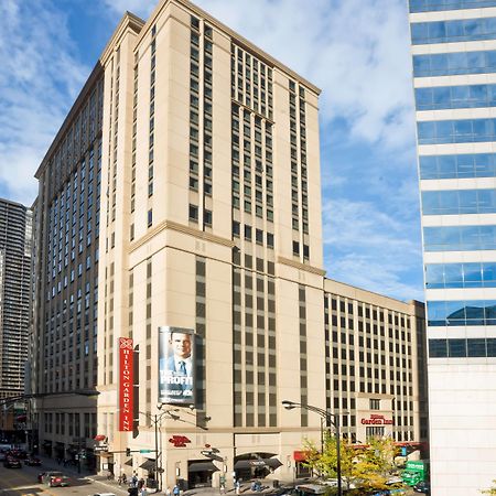 Hilton Garden Inn Chicago Downtown/Magnificent Mile Bagian luar foto