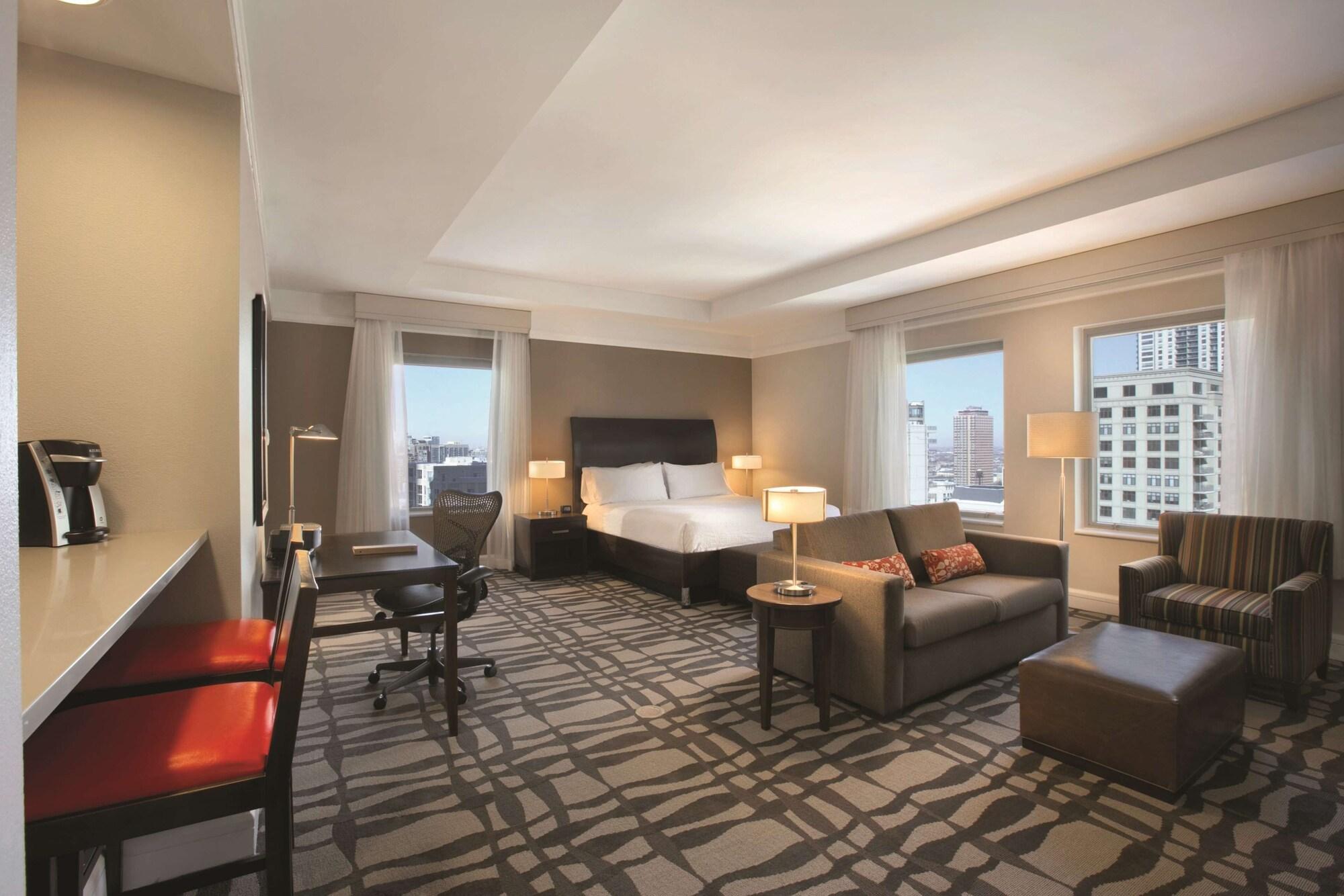 Hilton Garden Inn Chicago Downtown/Magnificent Mile Bagian luar foto